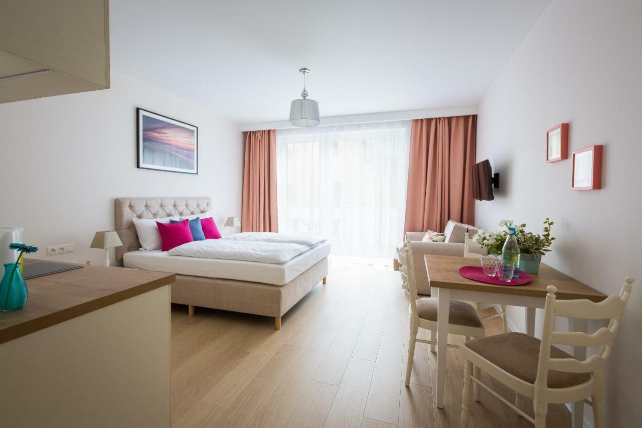 Ava Apartamenty Niechorze Buitenkant foto