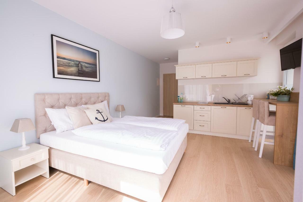 Ava Apartamenty Niechorze Buitenkant foto