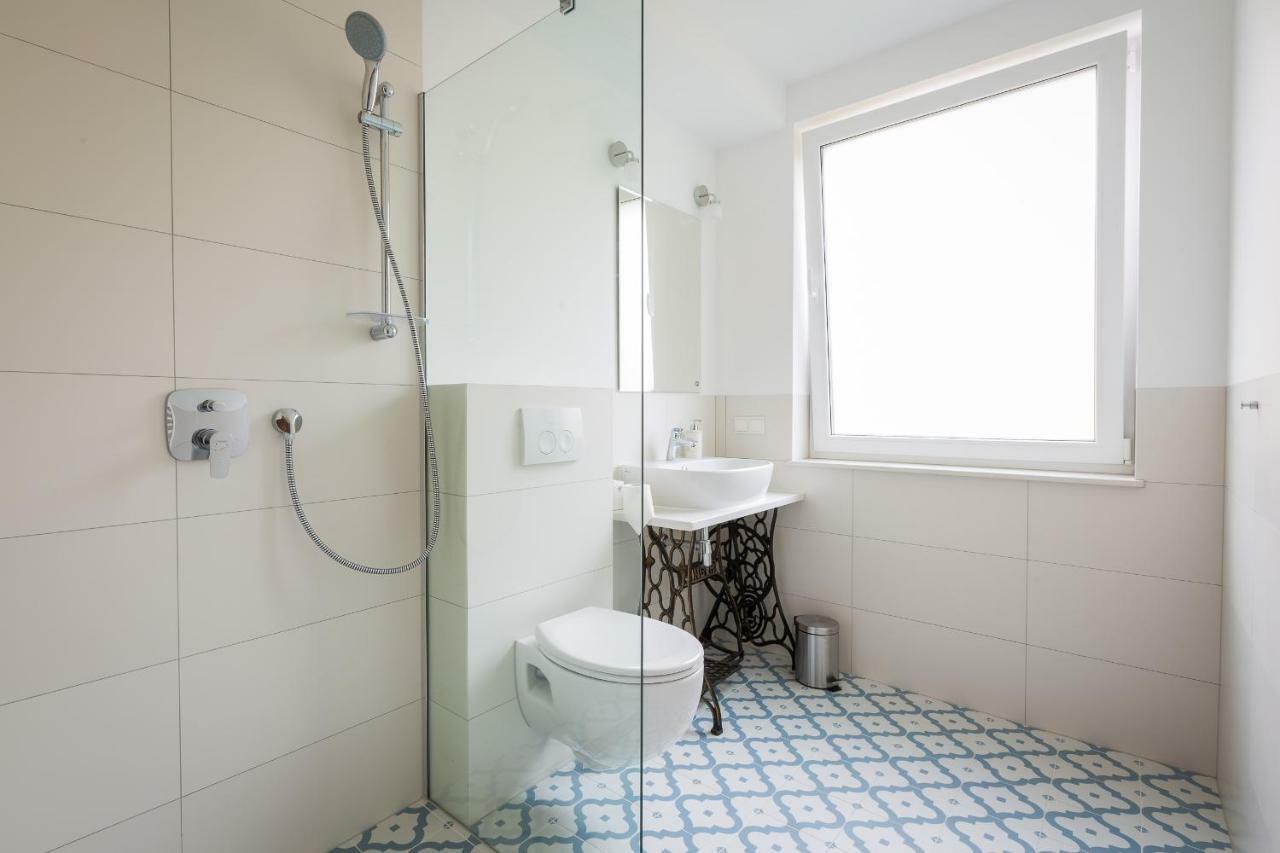 Ava Apartamenty Niechorze Buitenkant foto